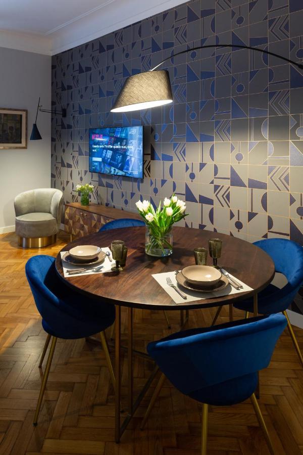 Ca'Milla Luxury Apartments Триест Екстериор снимка