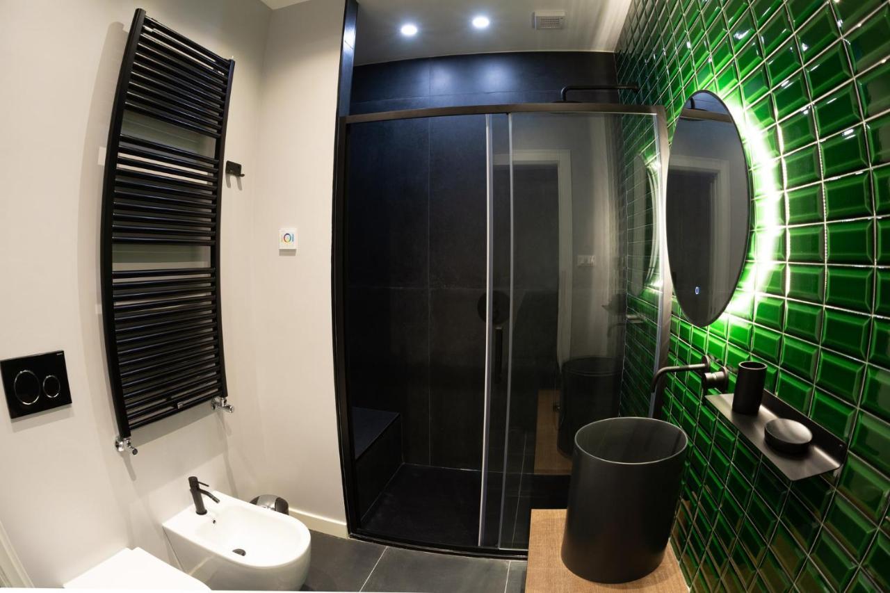 Ca'Milla Luxury Apartments Триест Екстериор снимка