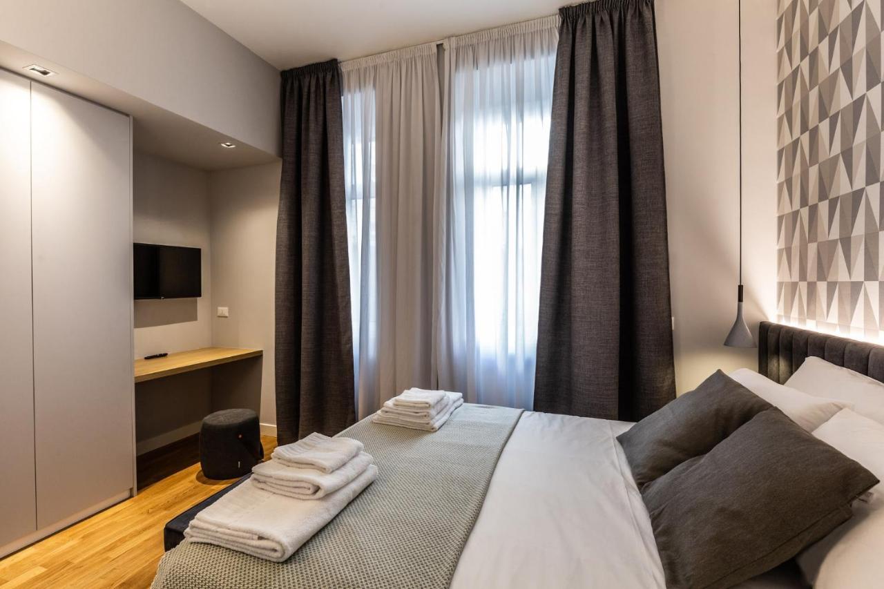 Ca'Milla Luxury Apartments Триест Екстериор снимка